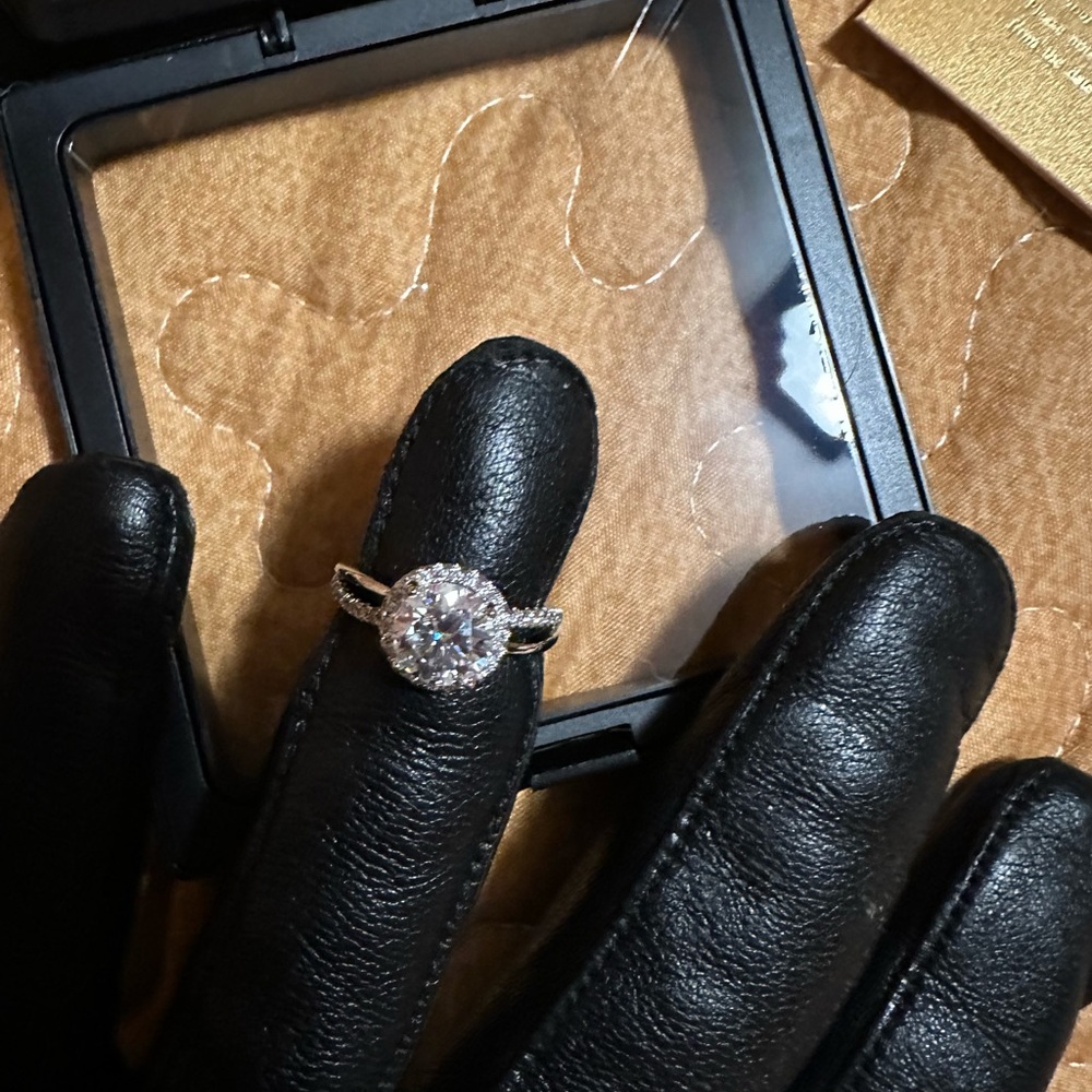 Dazzling Moissanite Halo Ring - Picture 12 of 16